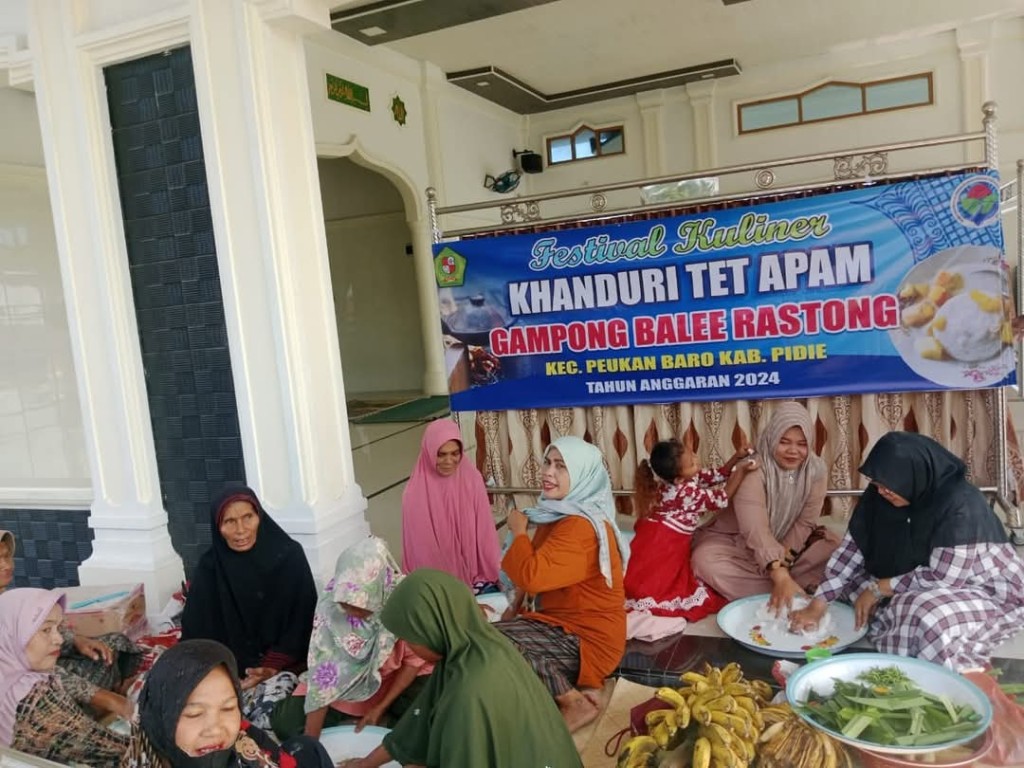 Menjaga Budaya Tradisi aceh yaitu "TET APAM" di desa Balee Rastong 