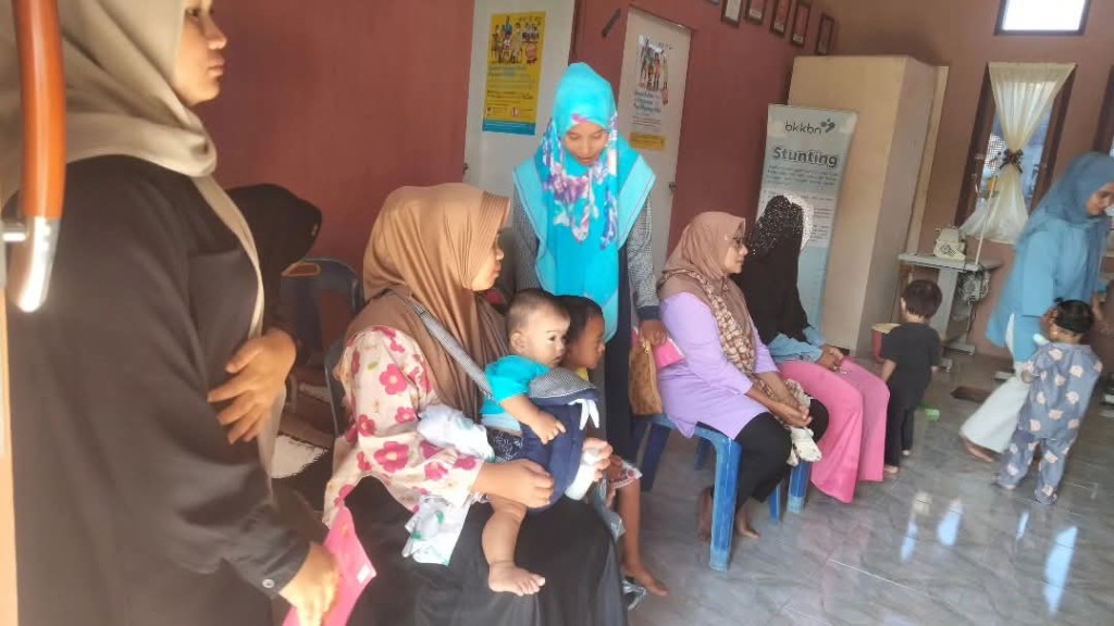Posyandu rutin Setiap Bulan di desa balee rastong 